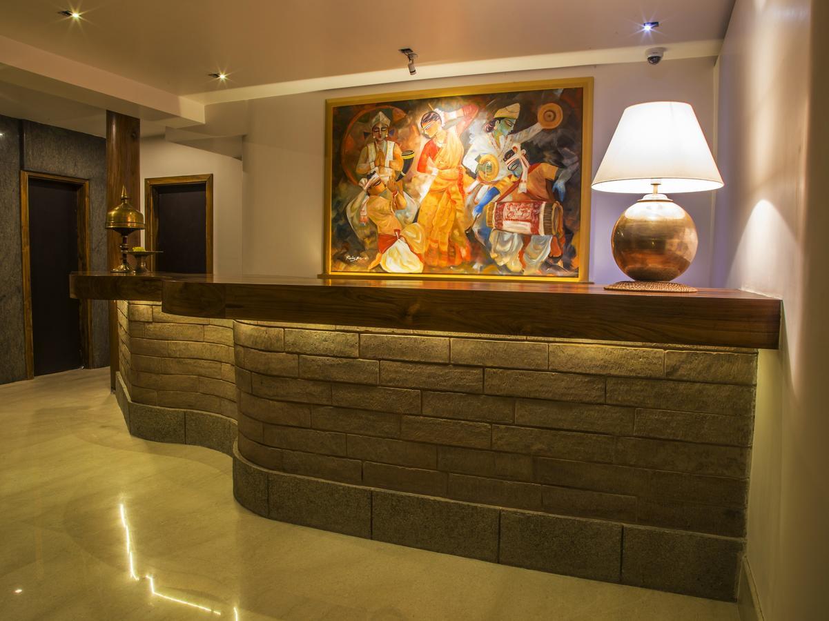 The Guwahati Address By Centre Point Luaran gambar